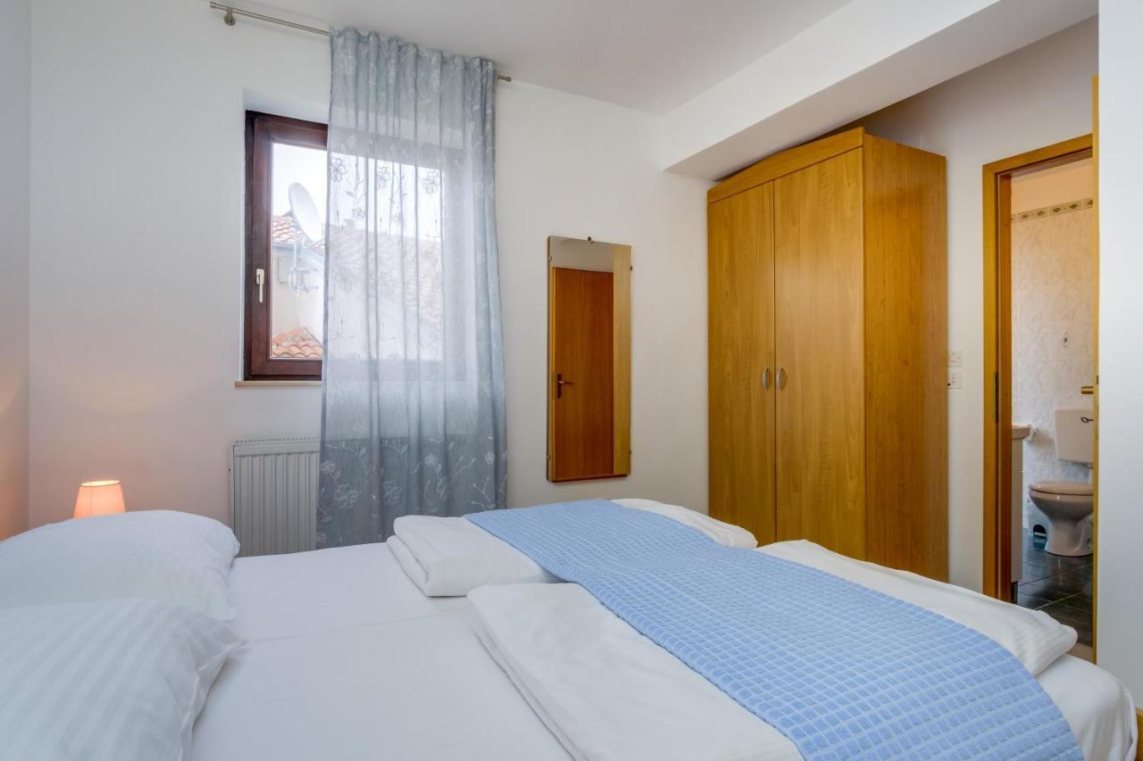 Apartments Anci 木洛希尼 外观 照片