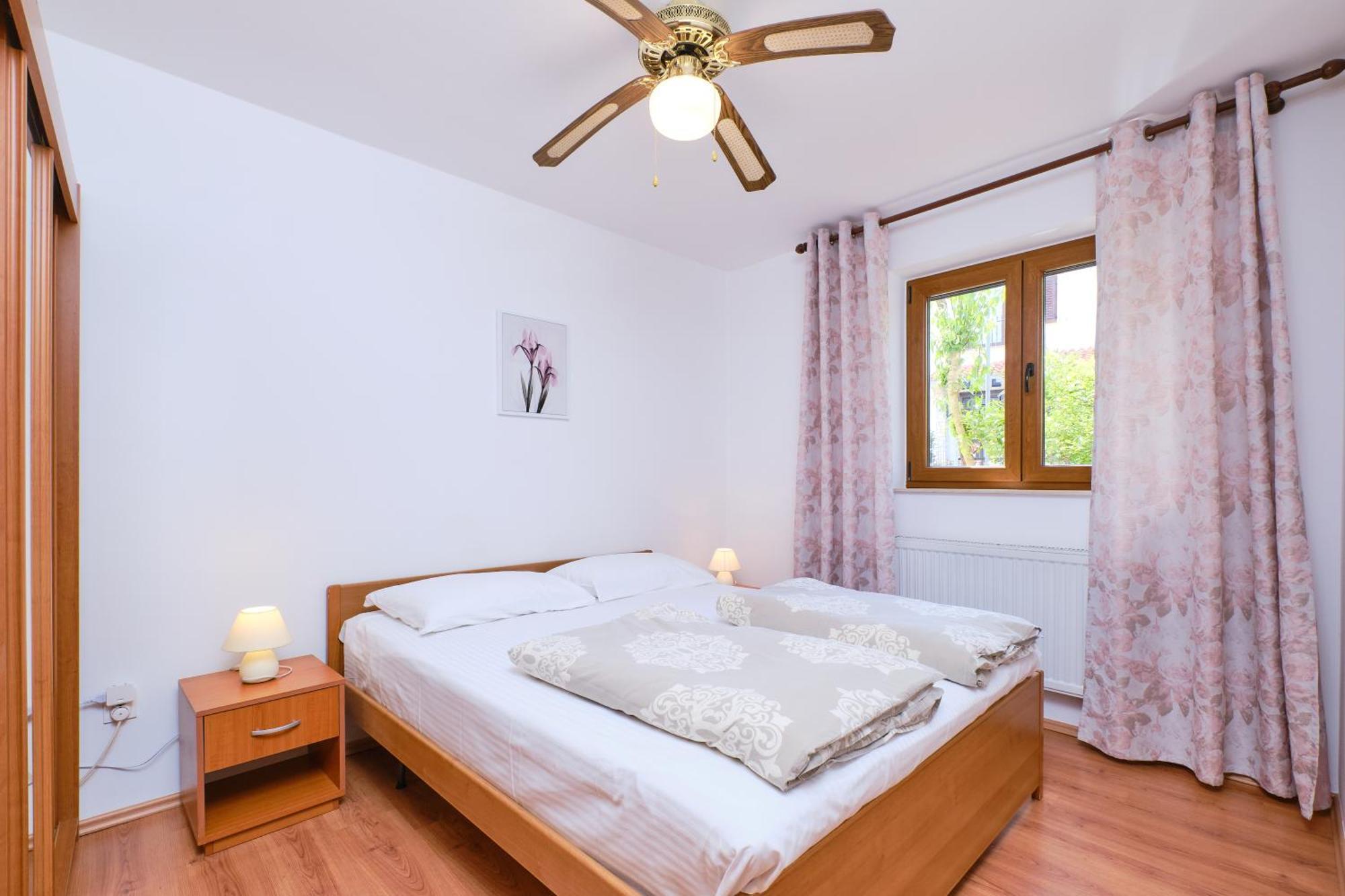 Apartments Anci 木洛希尼 外观 照片
